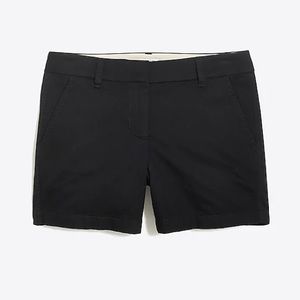 5" classic chino short